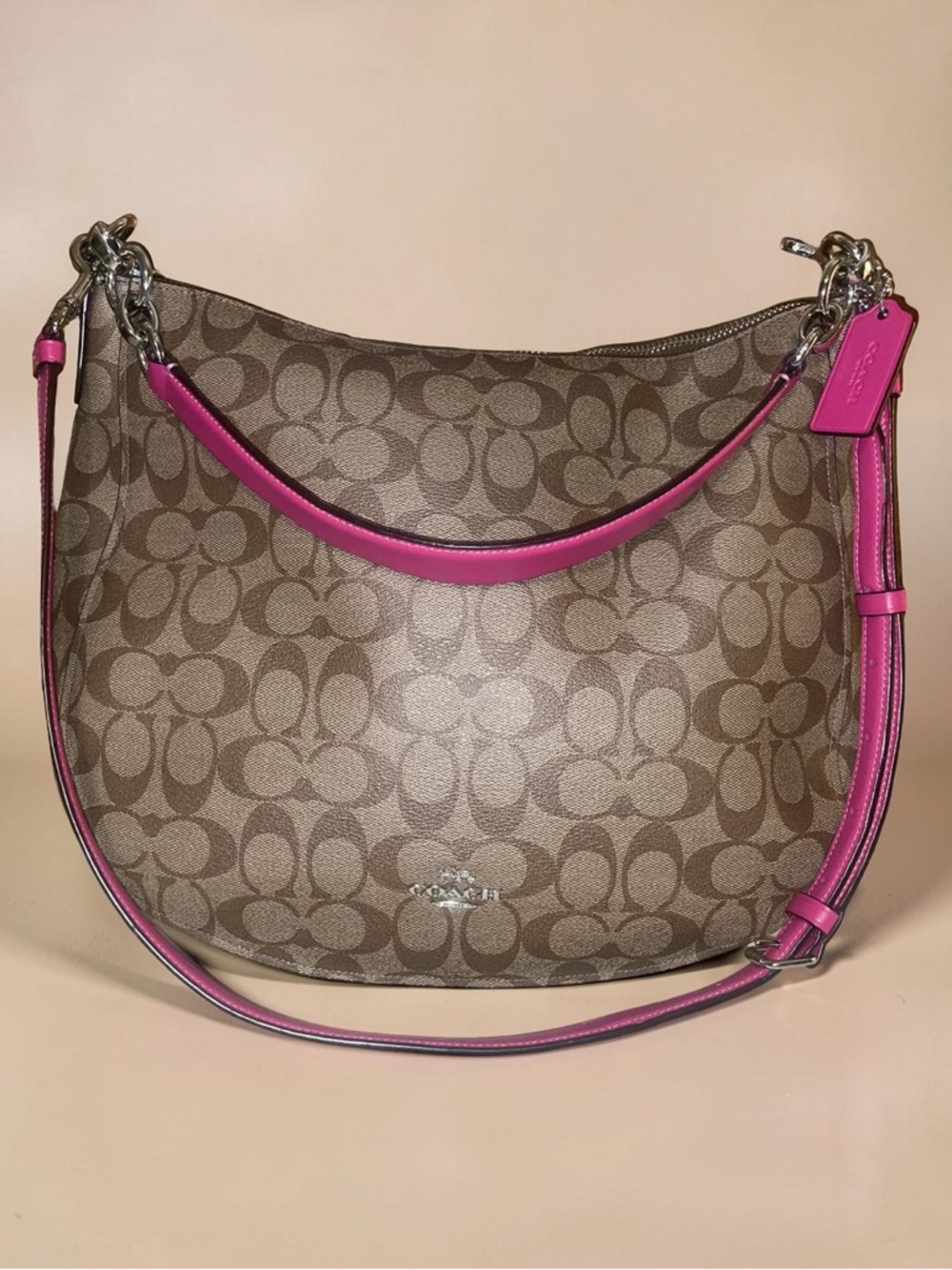 Coach Signature Elle Hobo Shoulder Bag 🥳